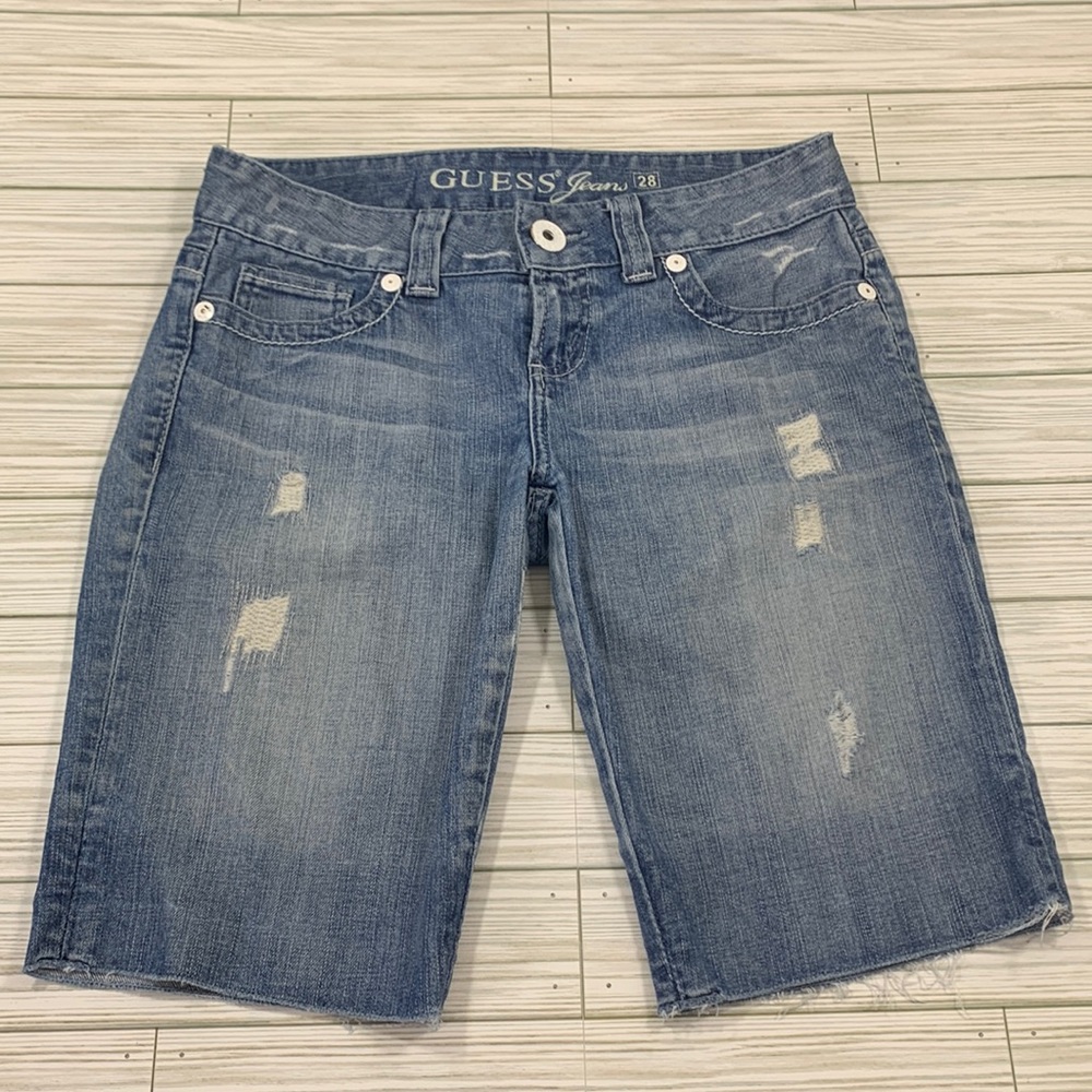 Guess Jeans Denim Shorts Size 28 Fit like 31”